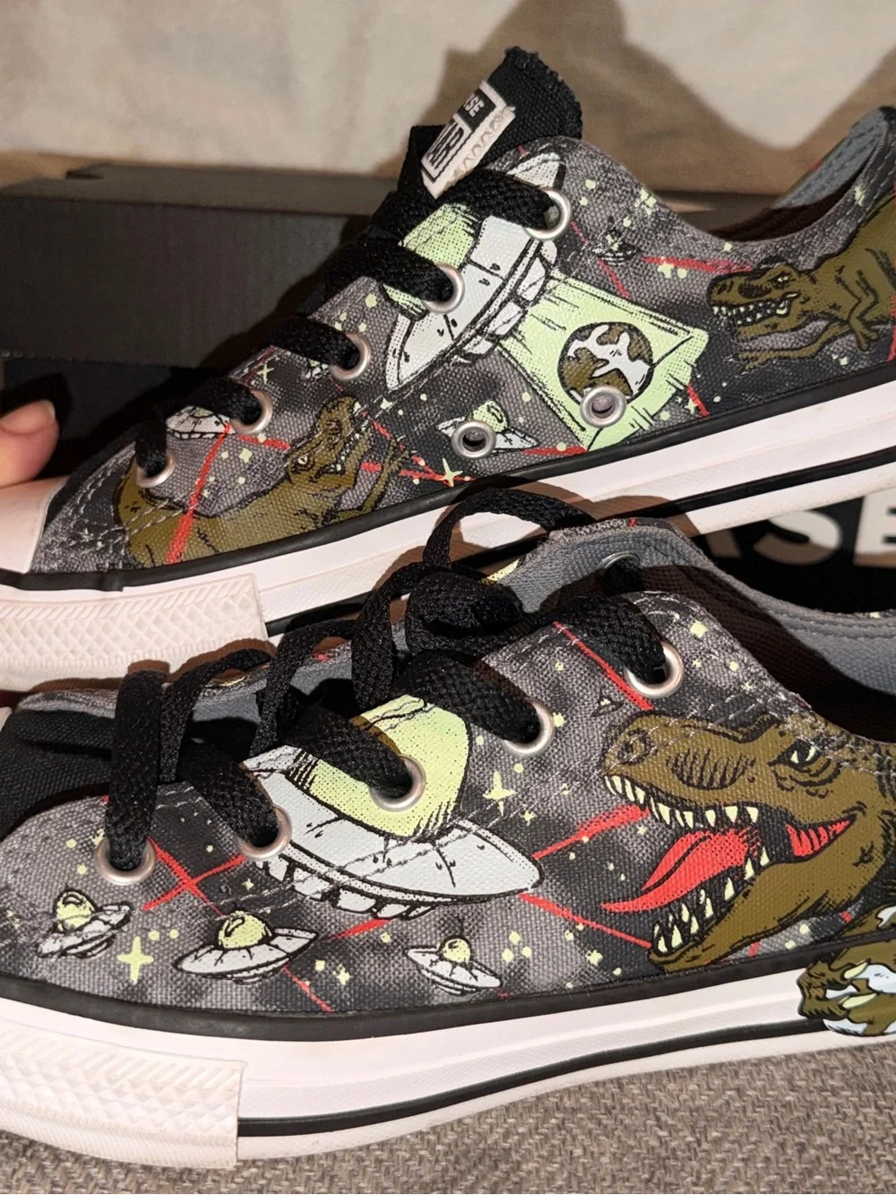 Converse All Star unique dinosaur graphics on the sneakers. Size 3